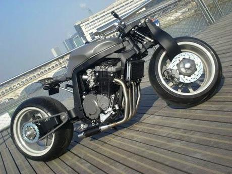 GSX-R Bobber by KMP