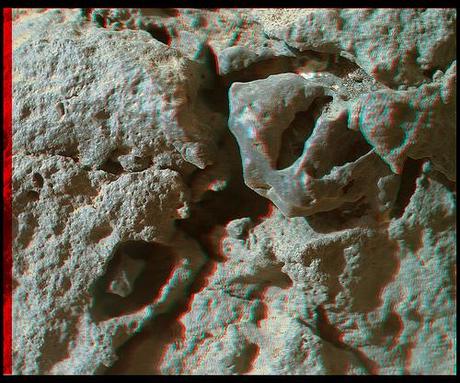 Curiosity sol 304 MAHLI anaglyph