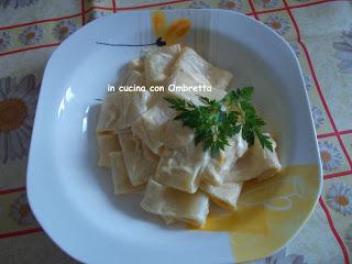 Calamarata Pasta Vera alla crema di salmone