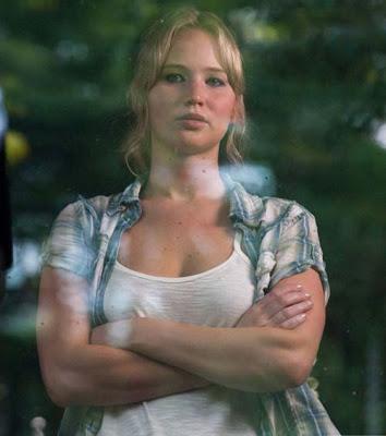 JENNIFER LAWRENCE IN CANOTTA AT THE END OF THE STREET