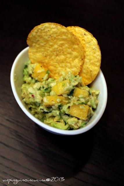 Guacamole al mango e coriandolo