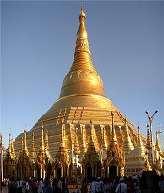 240px-Shwedagon-Pano