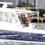 Enrique Iglesias e Anna Kournikova sullo yacht04