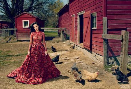 katy-perry-by-annie-leibovitz-for-vogue-us-july-2013-1