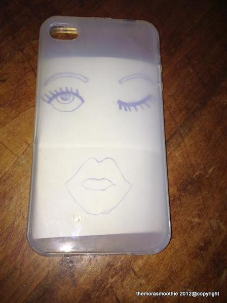 Diy cover I-phone inspired by Moschino !