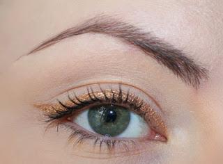 Trucco occhi e review con l'eyeliner Fluidline Brassy di Mac!