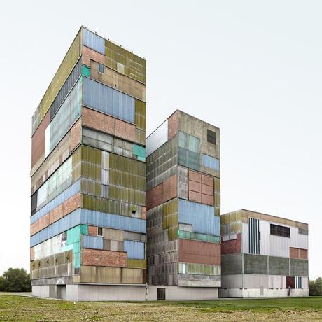 LE ARCHITETTURE IMPOSSIBILI DI FILIP DUJARDIN