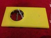 Nokia Lumia mostra "vestito" giallo