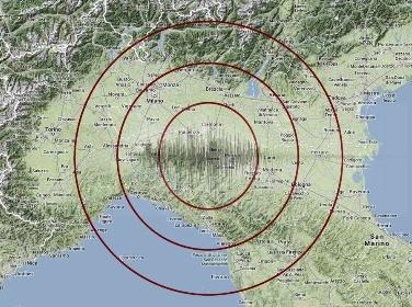 C 2 box 25133 foto1 Terremoto nel Nord Italia, doppia forte scossa avvertita in molte città
