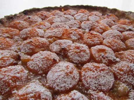 Crostata Gluten Free di Albicocche fresche, Mandorle e Maraschino.