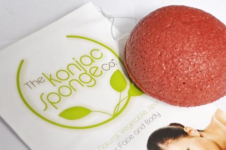 Review    KONJAC & PINK CLAY FACIAL SPONGE