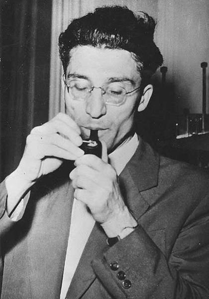 Cesare Pavese e i libri per il confino.