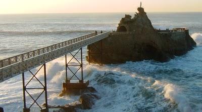 LOCALITA' ESTIVE .... BIARRITZ ... LA CALIFORNIA DI FRANCIA ...