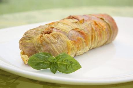 Rotolo di fiori di zucchina e mortadella farcito