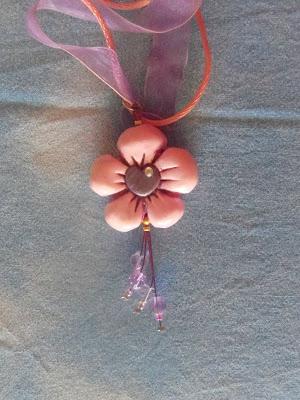 SAL orecchini fiore in fimo. Vi va di partecipare?