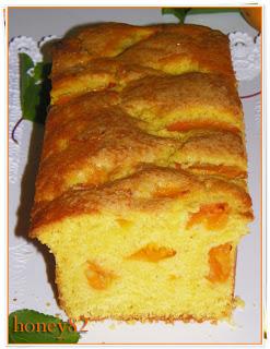 PLUM CAKE ALLE ALBICOCCHE