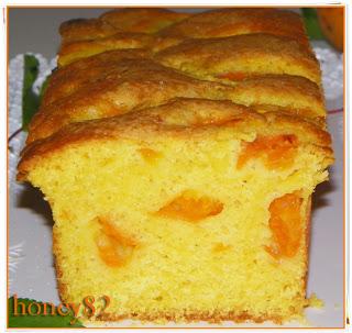 PLUM CAKE ALLE ALBICOCCHE