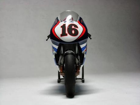 Suzuki RGV 500 Γ XR89 Y.Kagayama 1999 by Luyan Wen (Tamiya)