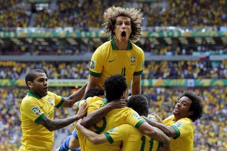 Brasile-Uruguay 2-1: niente Maracanazo,decide Paulinho