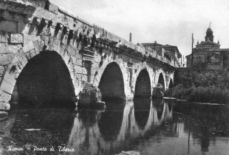 Un aperitivo fotografico per ricordare 100 anni di Milano Marittima