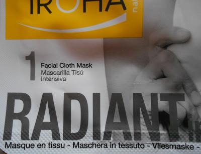 Appena provata: maschera viso in tessuto Iroha Nature....rimedio d'emergenza per appuntamenti galanti.