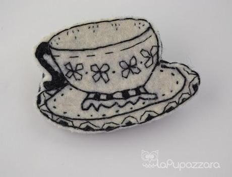 Tazza Bon-Ton: Spilla Black and White