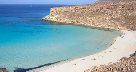 spiaggia dei conigli