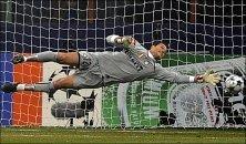 Julio Cesar all'Arsenal, beffata Roma!