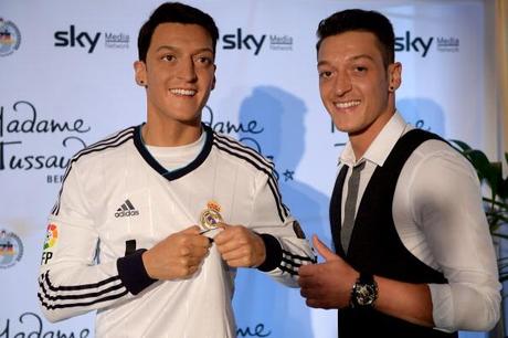 Calciomercato Real Madrid, Ozil: voglio restare qui a lungo