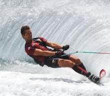 Thomas De Gasperi, il campione di sci nautico che piace alle donne