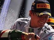 Nico Rosberg 'graziato' giudici gara