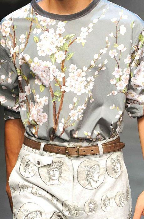 STAMPE CON SOGGETTI MITOLOGICI E DIVINITA' GRECHE NELLA COLLEZIONE UOMO S/S 2014 DI DOLCE & GABBANA