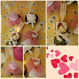 mini tortine con asciugapiatti e posata di legno