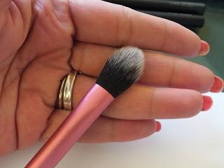 Real Techniques...Expert face brush e Setting brush!!! (più confronto con dupe made in china)!!! review...