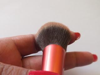 Real Techniques...Expert face brush e Setting brush!!! (più confronto con dupe made in china)!!! review...