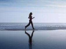 Fitness spiaggia: esercizi tenersi forma