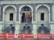 Clamoroso: sono iniziati lavori ripristino della balaustra fontana dell'acqua paola! compenso pollaio gianicolo ancora li'...