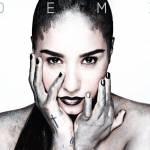 Demi Lovato: “Al funerale di mio padre ho sentito un opprimente senso di pace”