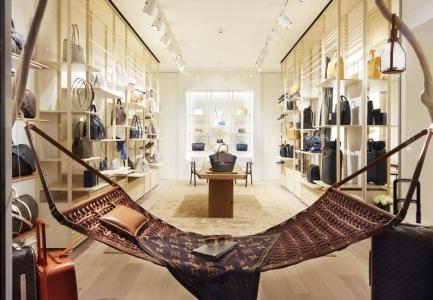 Louis-Vuitton-pop-up-a-Forte-dei-Marmi_socialmeta_image