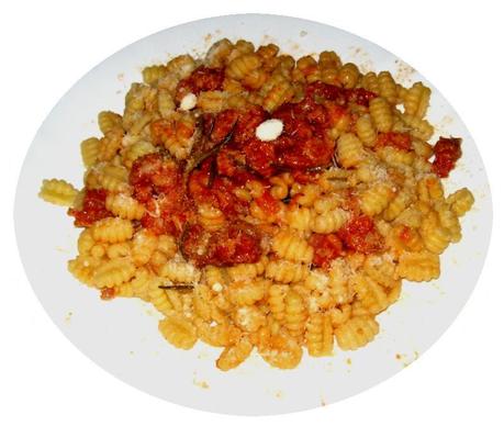 Gnocchetti con sugo di pulpedda