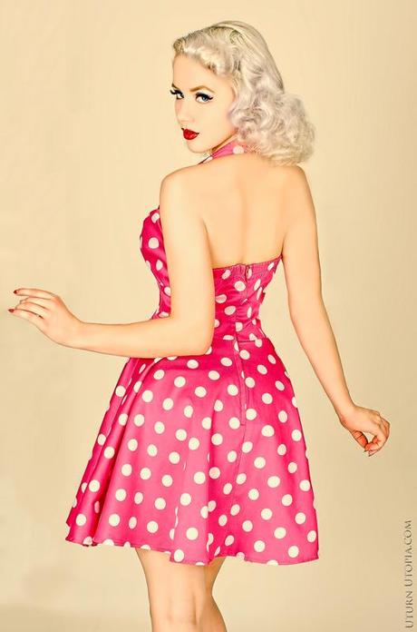 pink-polka-dot-dress-model-mosh3