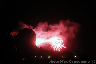 A Montepertuso, Positano,  i fuochi in onore a Santa Maria delle Grazie