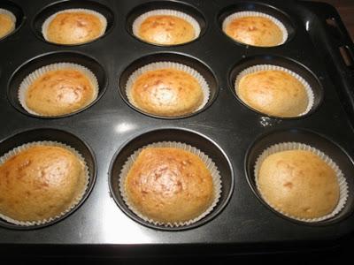 Muffin al the nero, panna e miele