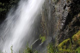 La leggenda della cascata d'Arlaz.