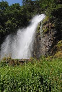 La leggenda della cascata d'Arlaz.