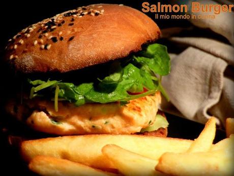 SALMON BURGER