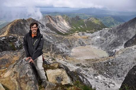 Berastagi, passeggiando nel cratere di un vulcano