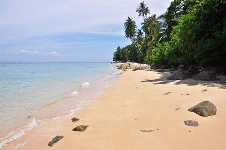 Da una spiaggia all’altra nell’isola Perhentian