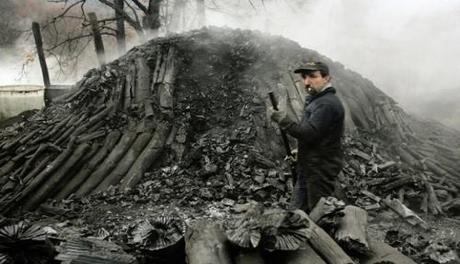 Centrali a carbone causano una morte al giorno