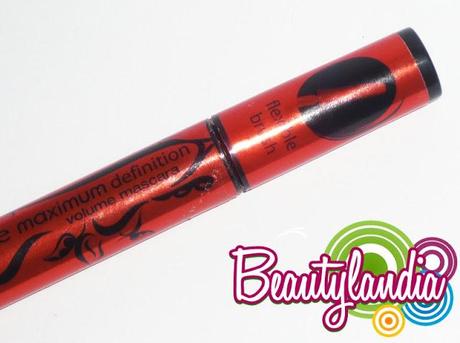 ESSENCE - Maximum Definition Volume Mascara -